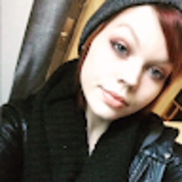 Meet your Posher, Casey - Picture 1 of 1